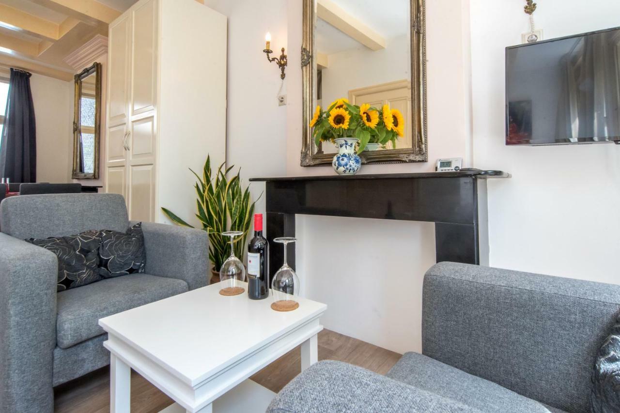 The Blue Stairs Bed & Breakfast Amsterdam Dış mekan fotoğraf